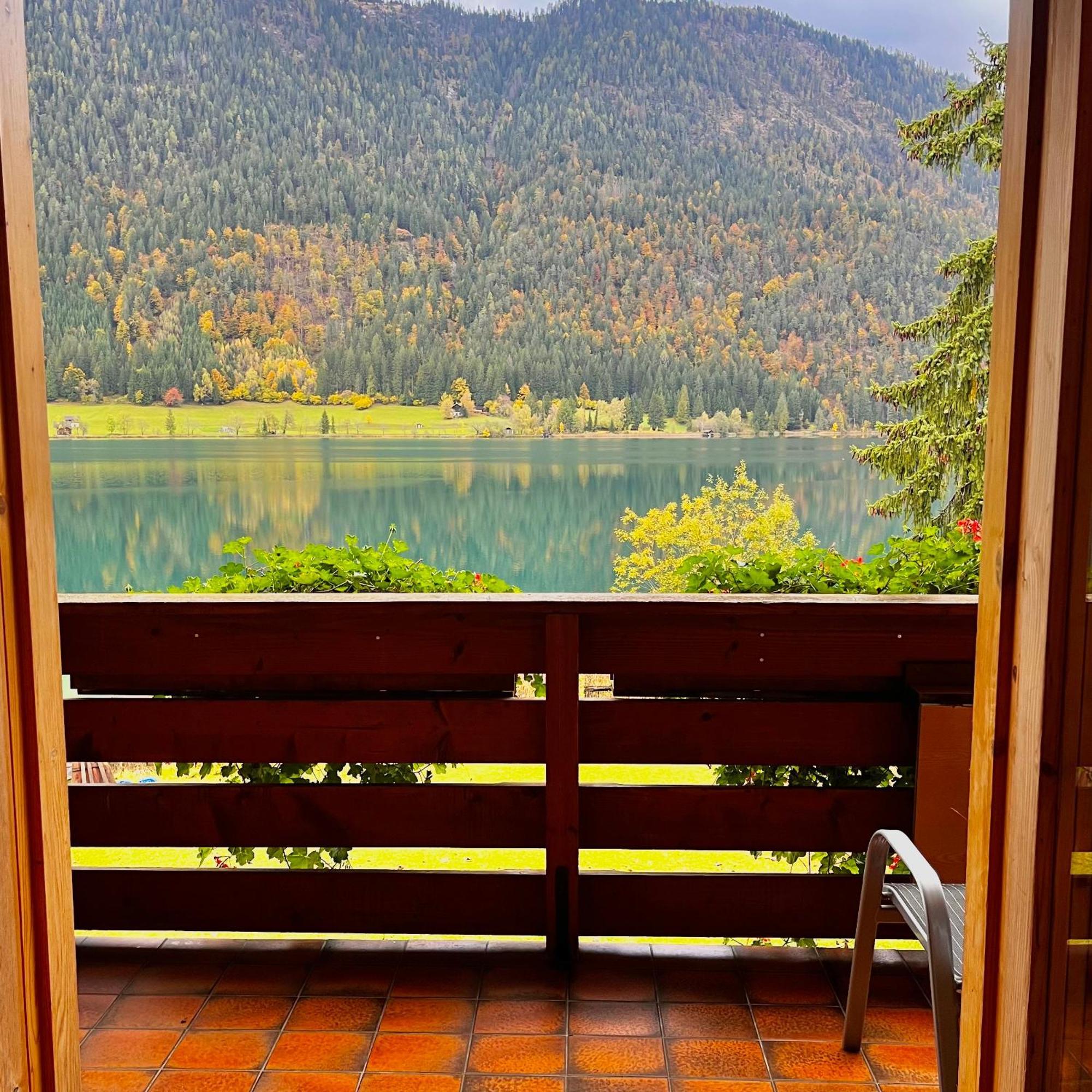 Chalets Zoehrer - Wohnen Am Wasser ไวส์เซินซี ภายนอก รูปภาพ