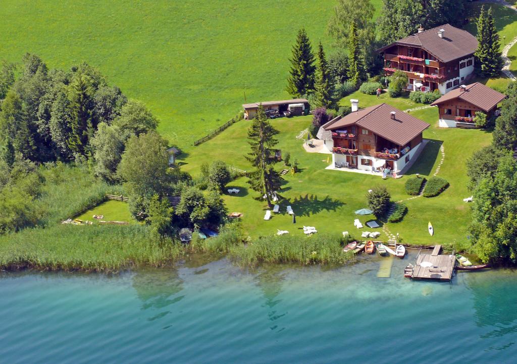 Chalets Zoehrer - Wohnen Am Wasser ไวส์เซินซี ภายนอก รูปภาพ