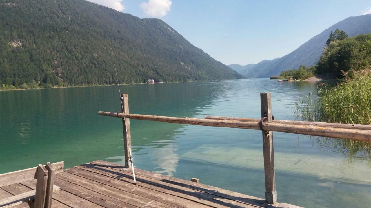 Chalets Zoehrer - Wohnen Am Wasser ไวส์เซินซี ภายนอก รูปภาพ